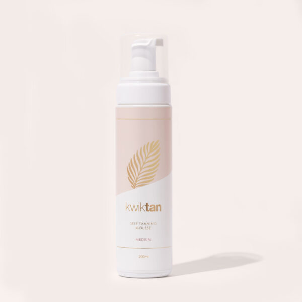 Pjena za samotamnjenje KWIKTAN Medium 200 ml