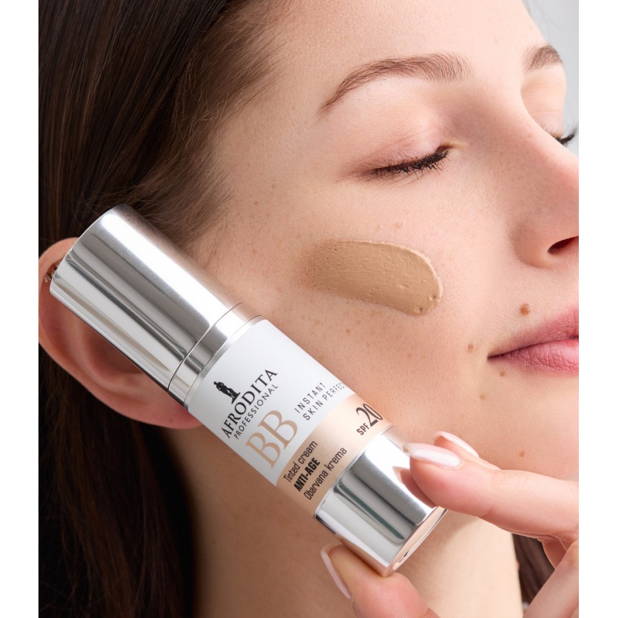 AFRODITA PROFESSIONAL BB OBOJENA ANTI-AGE KREMA SPF 20